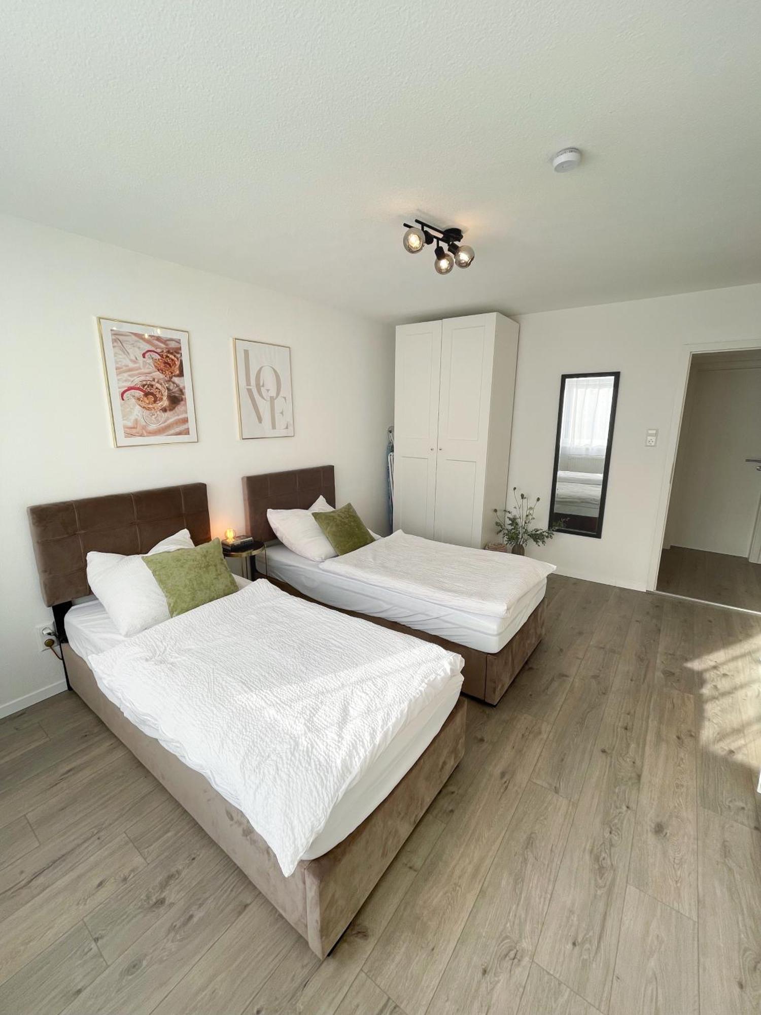 Stilvolles Apartment Mit Einzigartigem Charme Radolfzell am Bodensee Luaran gambar
