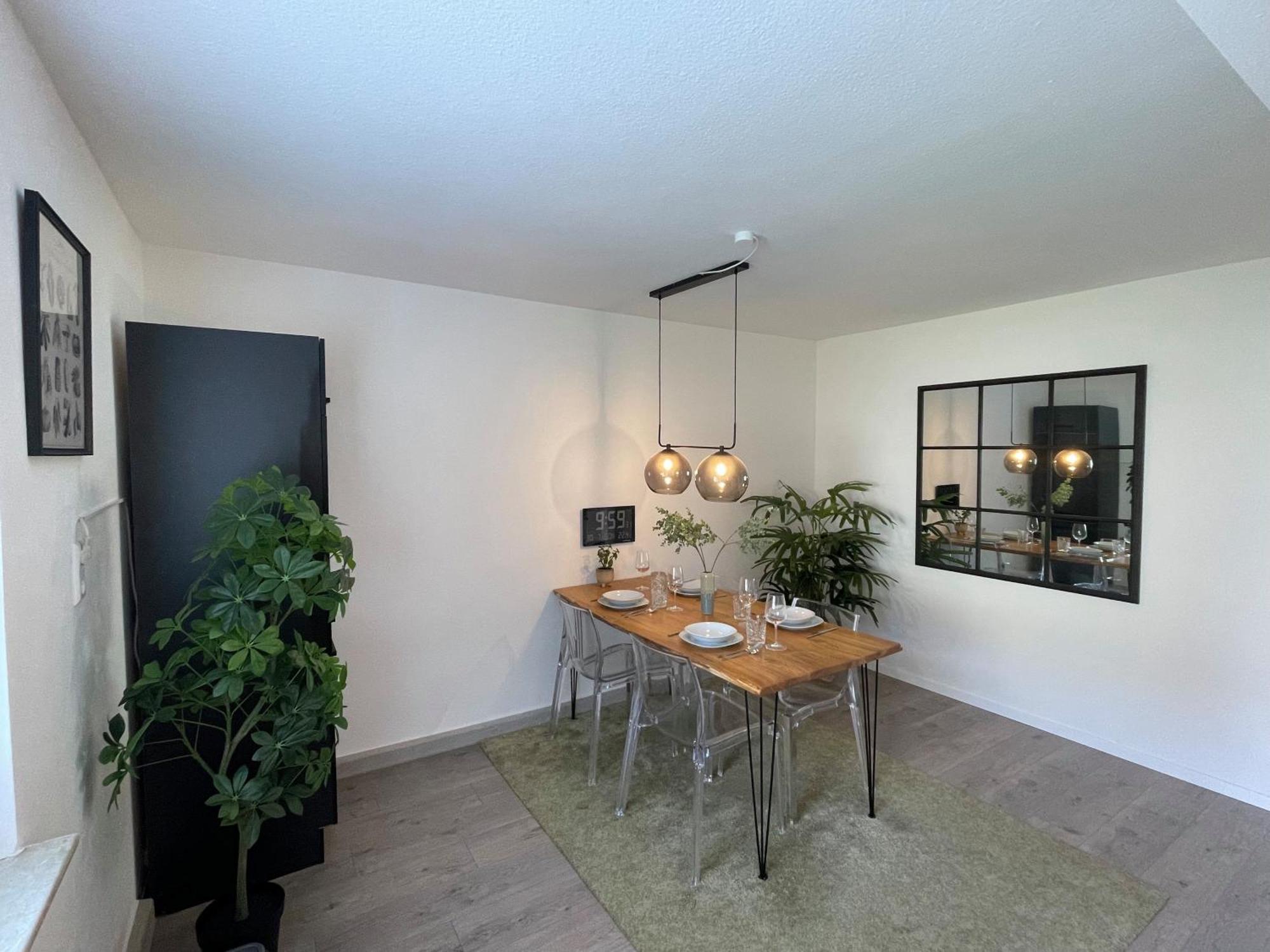 Stilvolles Apartment Mit Einzigartigem Charme Radolfzell am Bodensee Luaran gambar